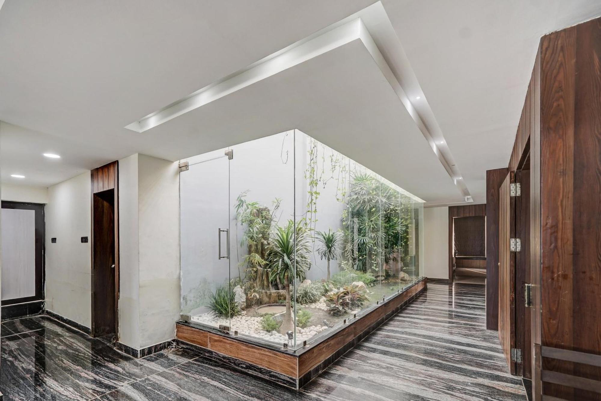 Super Capital O Sayhallo Prime Residency Bhuvanesvar Kültér fotó